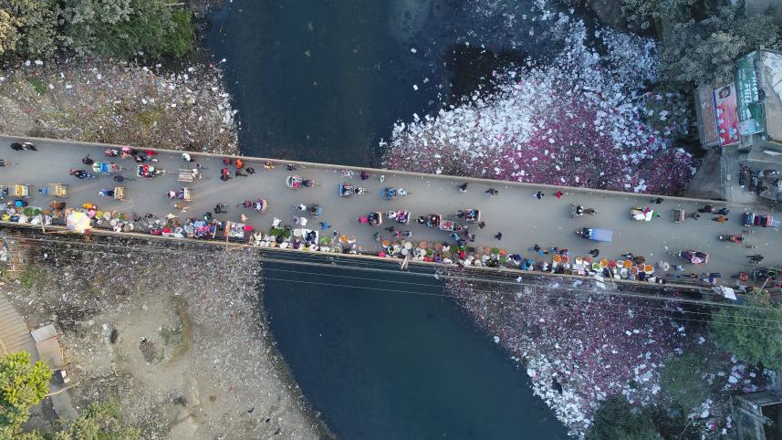 b357bogurakaratoa_grabbing_and_pollution_photomostafa_10122022_f13d_ova.jpg
