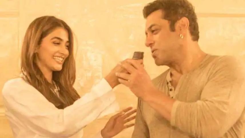 Salman’s alleged ‘girlfriend’ was not born when ‘Maine Pyar Kiya’ released