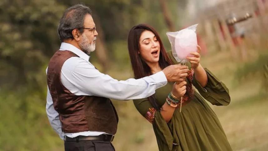 Apu pairs up with Tariq Anam Khan in ‘Chayabazi’