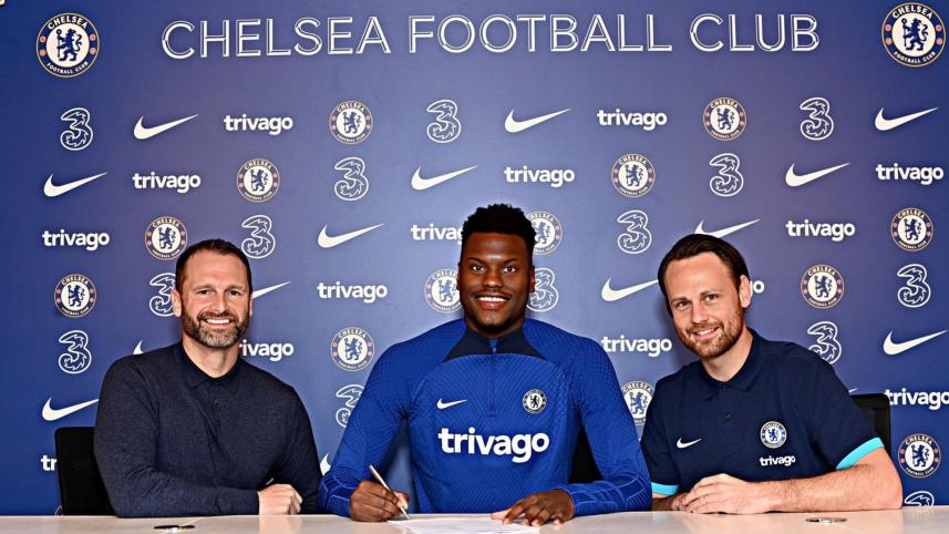badiashile_chelsea.jpg