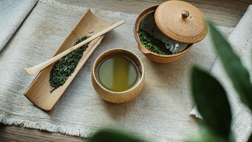5 hacks to look younger than you really are