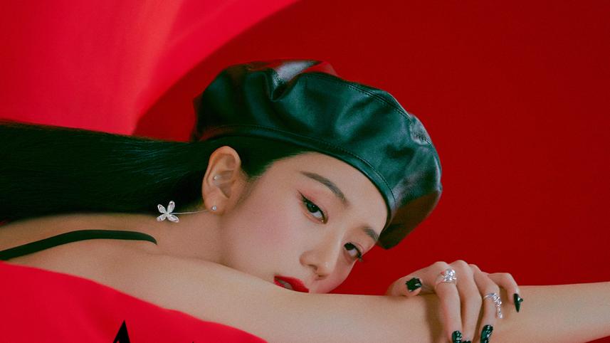 jisoo-blackpink-title-poster.jpeg