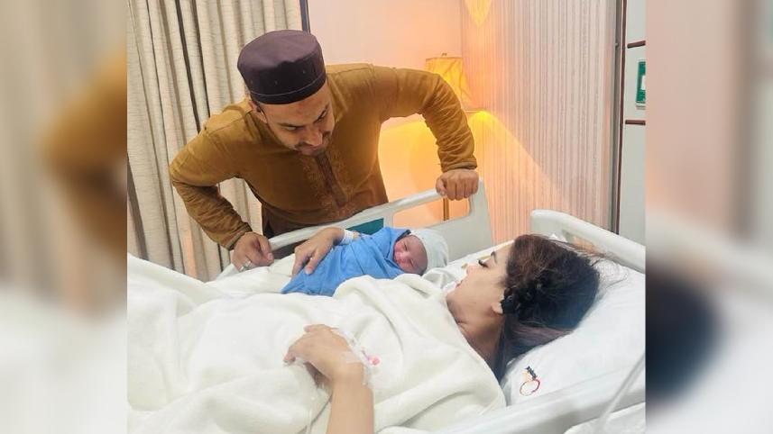 MD Mosaib Arosh Shamsuddin Farish Sarker: Mahi’s son’s name 