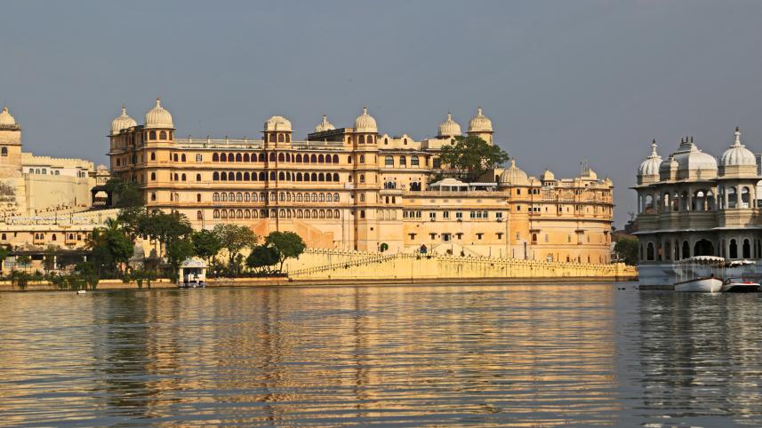 Top 5 Bollywood travel destinations in India 	