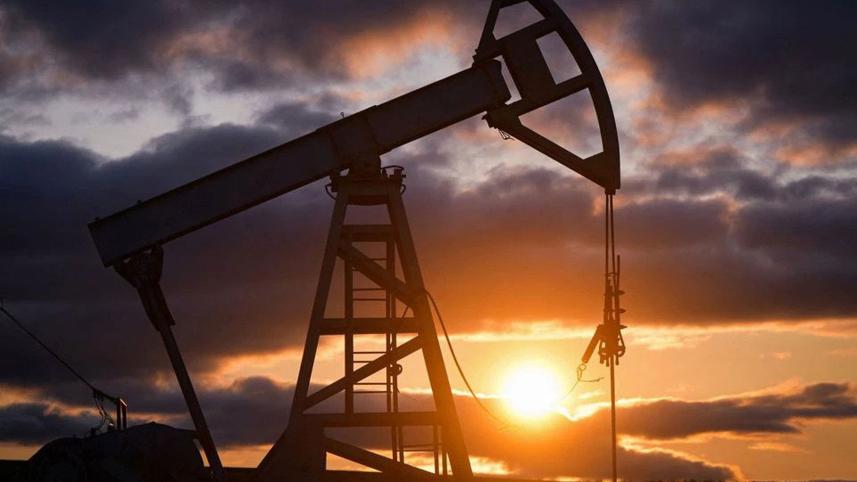 oil-prices-tick-up.jpg