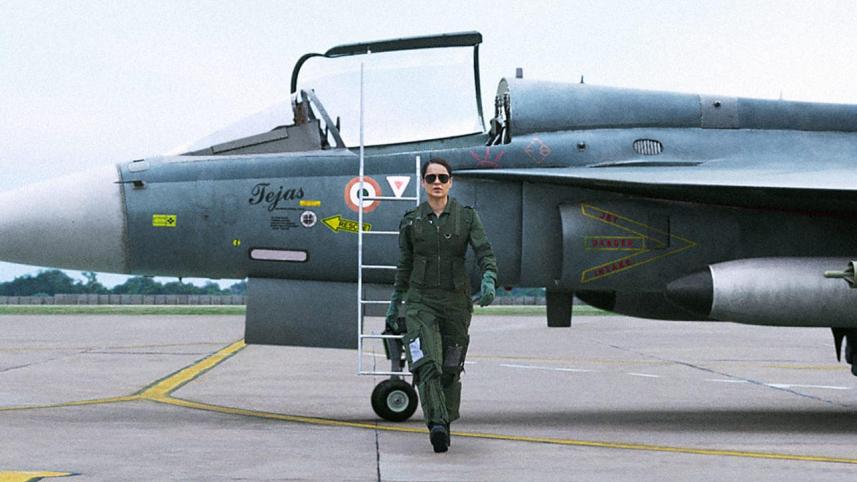 Kangana turns air force officer in ‘Tejas’