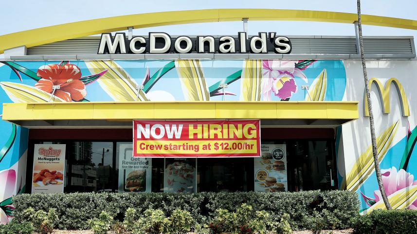 hiring-in-us-slows.jpg