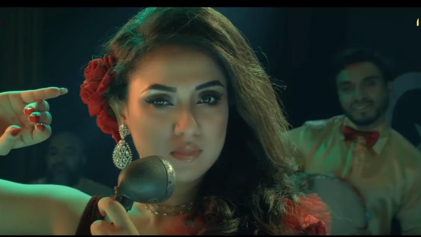 Sonia Hossain tantalises in Urdu song from ‘1971 Shei Shob Din’