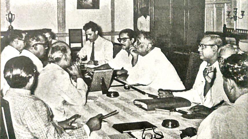 Sheikh Mujibur Rahman in a Cabinet meeting with the Governor of East Pakistan Sher-e-Bangla A.K. Fazlul Huq and the Chief Minister Ataur Rahman Khan (June 7, 1957)