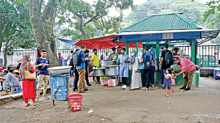 Hakim Chattor street food