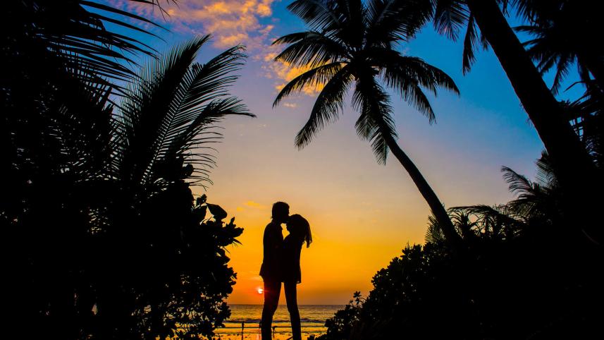 Are you the perfect couple? 6 signs that say you are compatible  