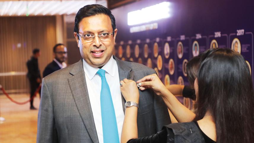 biz-award1.jpg
