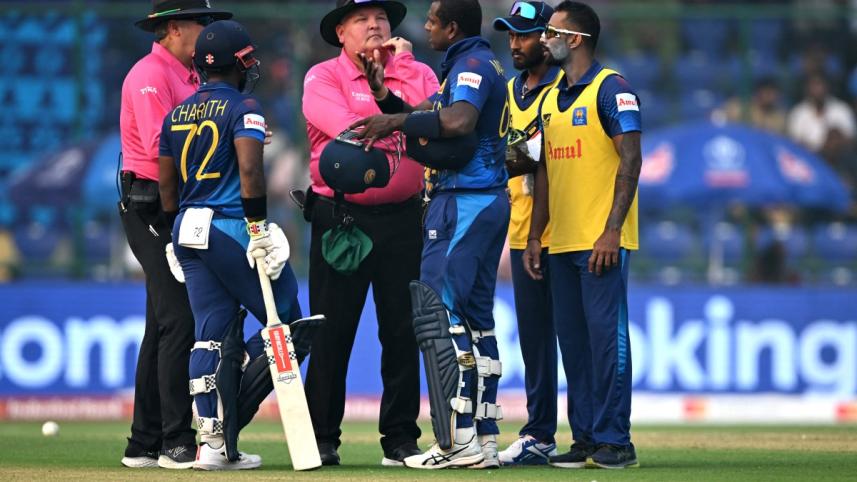 MCC backs umpires