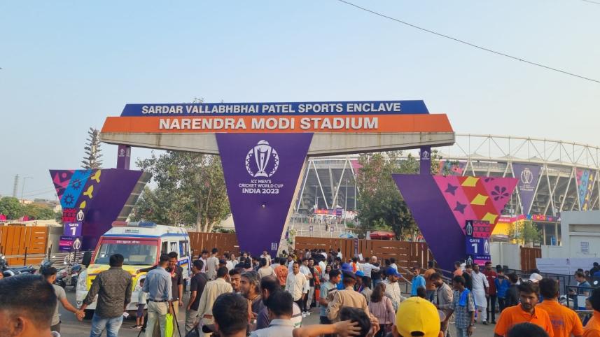 World Cup fever peaks, propelling prices in Ahmedabad