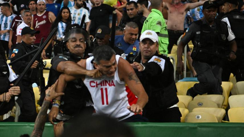 Argentina fans.jpg