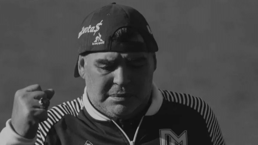 maradona.gif