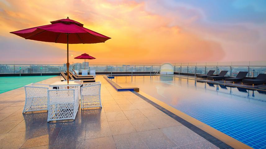 swimming-pool.jpg