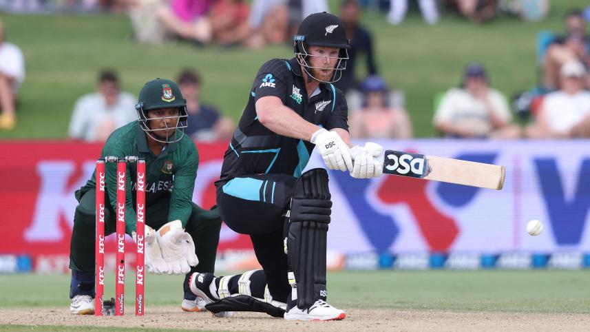 New Zealand win 3rd T20I by 17 runs, level series 1-1