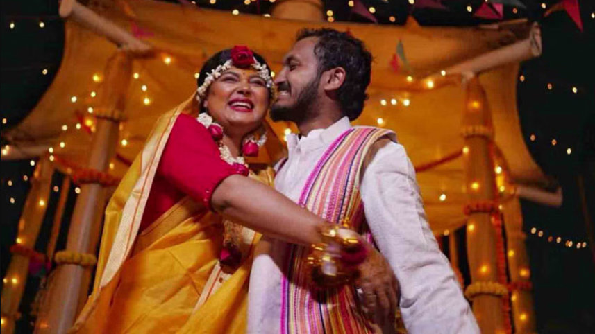 Mousumi Hamid radiant in ‘Gaye Holud’ pictures, will tie the knot soon