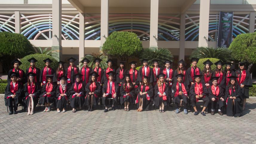 photo-isd_scholarship-2.jpg