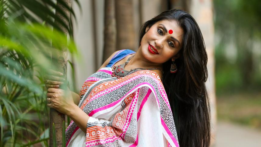 Bonna Mirza revives on stage