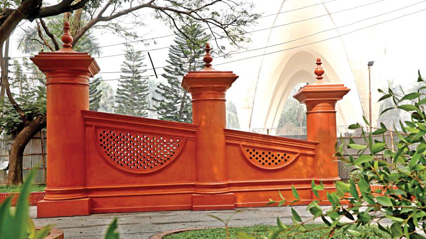 dhaka-gate3.jpg