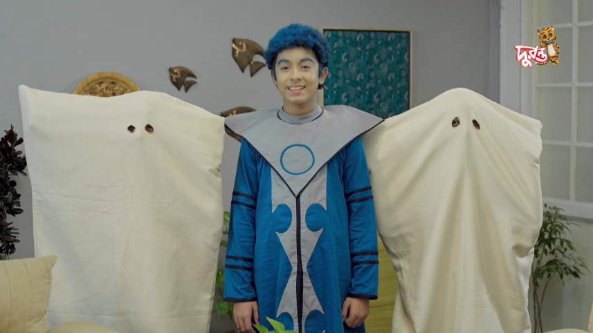 'Tumlu' brings about an alien on Duronto TV