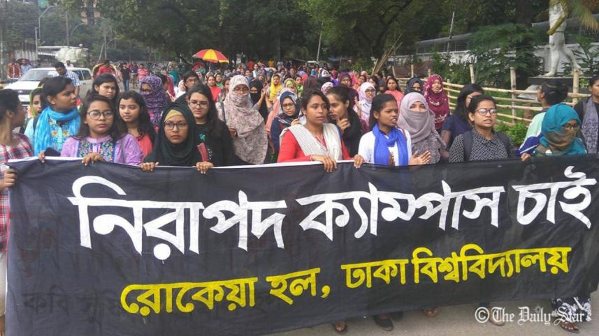 Female students of Dhaka University rallying in support of a safe environment on the campus, on July 5, 2018.
