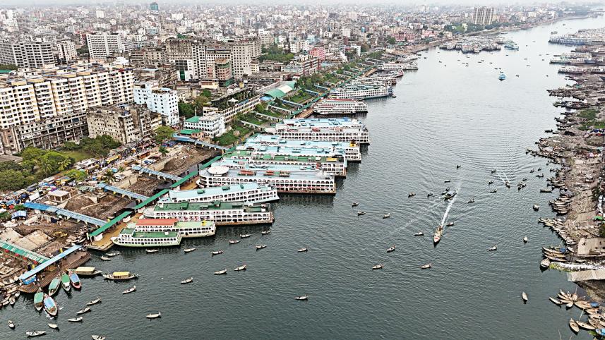Cyclone Remal: launch services resume after two days