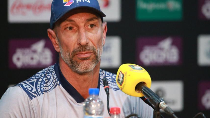 Bangladesh team's assistant coach Nic Pothas