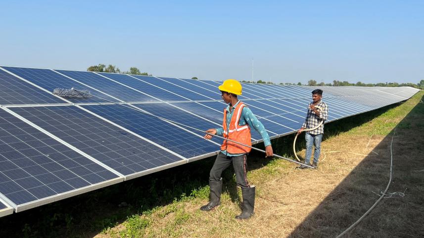 energy price hike in Bangladesh, clean energy in Bangladesh, power tariffs in Bangladesh, power generation costs in Bangladesh, solar power in Bangladesh, gas price hikes in Bangladesh, Institute for Energy Economics and Financial Analysis (IEEFA), Bangla