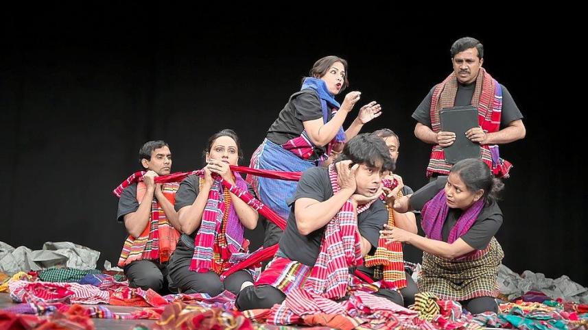 swapnadal_production_tringsha_shatabdee-1_photo-_tsukasa_aoki.jpg