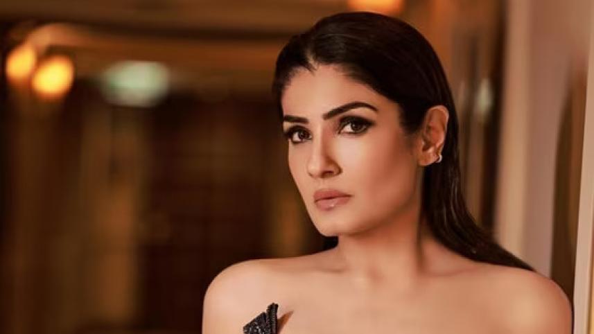 Mob attacks actress Raveena Tandon outside her home