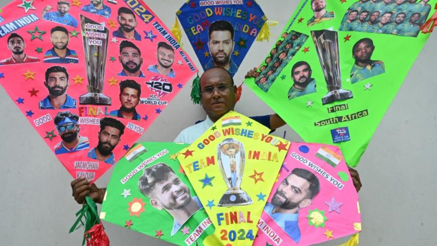 india_fans.jpg