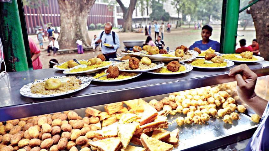 5 popular eateries in and around DU campus
