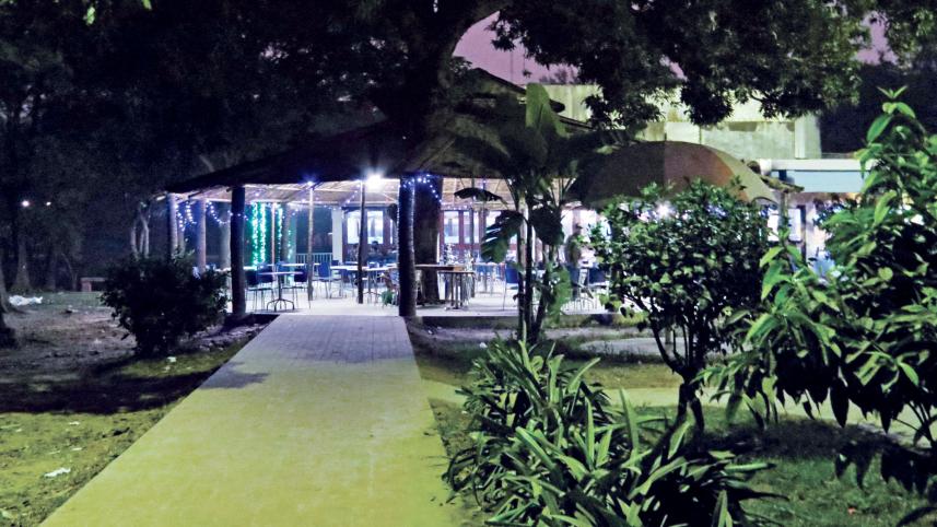 Evening walks Ramna Park Dhaka