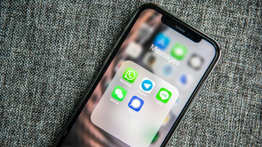 Old-school texting makes a comeback: Rediscovering SMS and MMS     adem-ay-ik_auiwebbm-unsplash.jpg