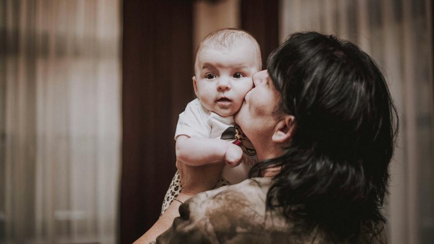 Breastfeeding misconceptions: Debunking 7 myths, one at a time     bia-octavia-5aoehg4hm8y-unsplash.jpg