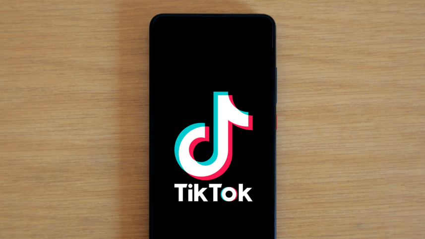 TikTok how to open group chat