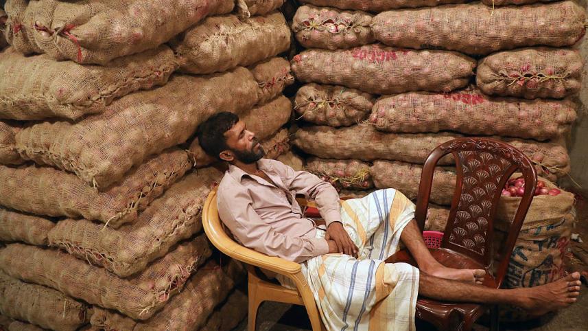inflation_-_amran_hossain.jpg