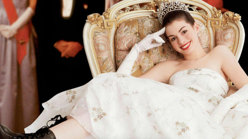 ‘The Princess Diaries 3’ is officially happening, marking Anne Hathaway’s return to Genovia