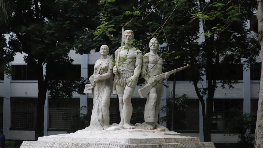Disincentives for Dhaka University Teachers
