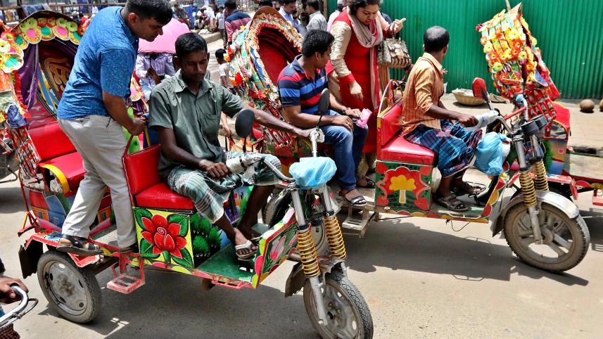 Battery-powered rickshaws in Bangladesh