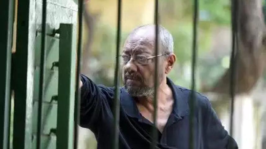Anjan Dutt, final stage play, Aro Ekta Lear, King Lear, Bengali actor, Bengali musician, Mrinal Sen, Kolkata, theater farewell, Chaalchitra Ekhon, Bengali cinema, Shakespeare adaptation, Gyan Manch, last play, physical demands of theater, modern Bengali m