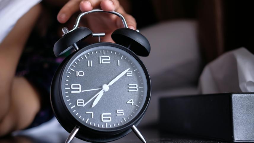 How to trick your body into being a morning person (yes, it’s possible!) 
