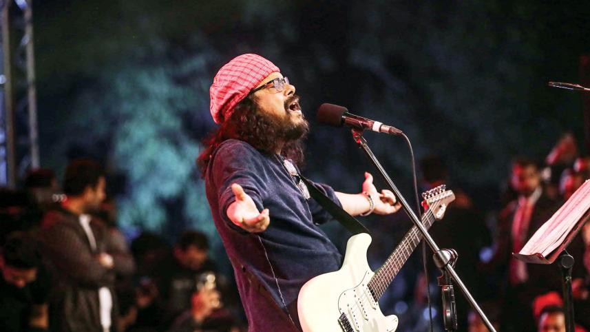 Nagar Baul James live performance Baba Pagla Hawa Ma