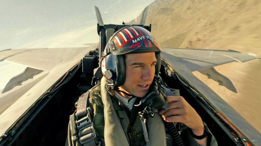 Tom Cruise receives US Navy’s top civilian award