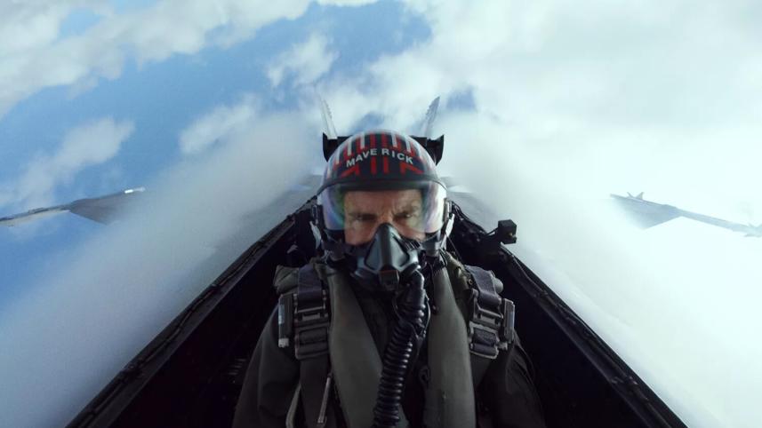 Tom Cruise receives US Navy’s top civilian award
