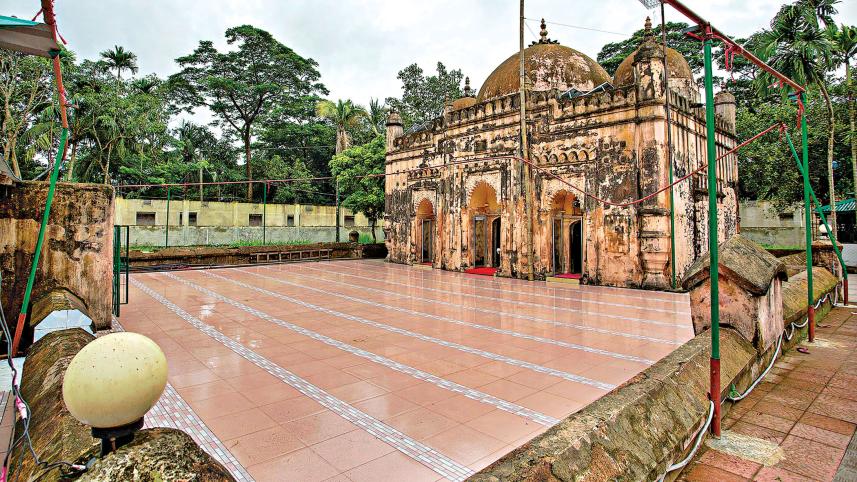 bakshi-hamid-mosque-ctg-01.jpg