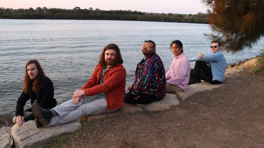 Packing Dhaka, Down Under